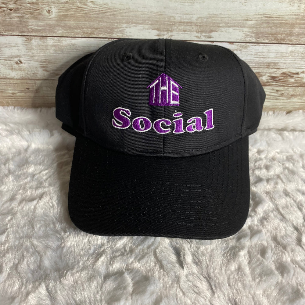 
                  
                    Hats: Fitted or Snapbacks
                  
                